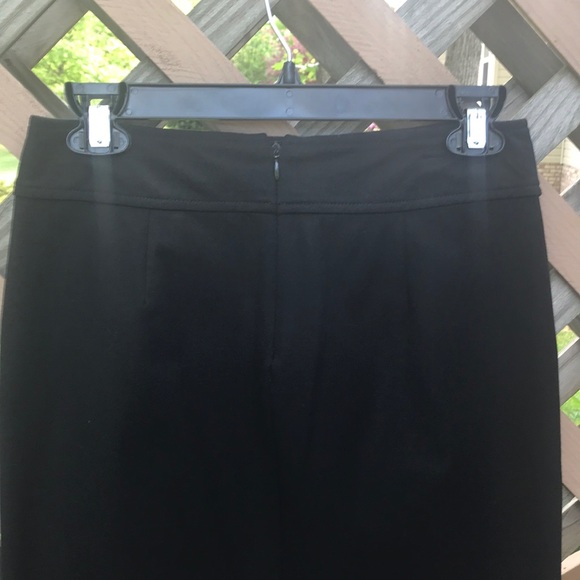 BANANA REPUBLIC PENCIL SKIRT - Picture 5 of 8